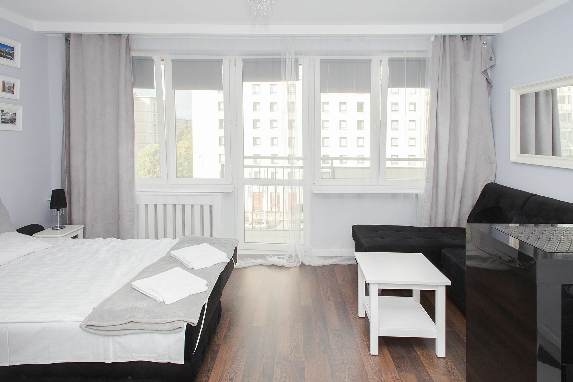 Shortstaypoland Krucza Warschau Exterior foto